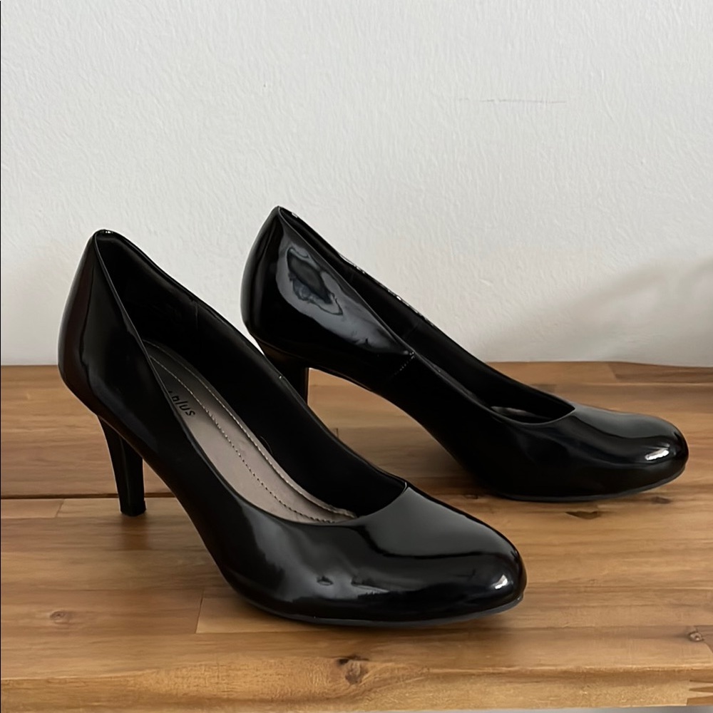 Classic Black Women's Patent Style Heels